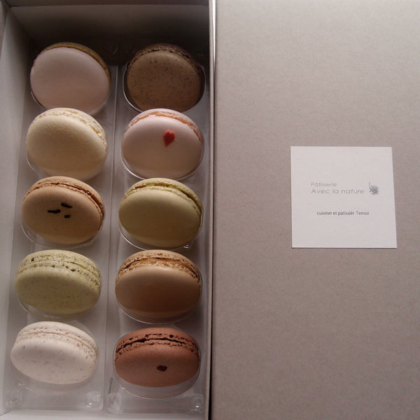 【2024 数量限定】ホワイトデーマカロンBOX (10個入)