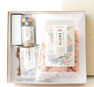 ギフトボックス【海】伝統の匠の技「手火山製法」の削りたてをお届け