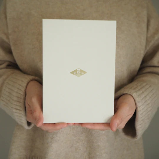 ギフトボックス【海】伝統の匠の技「手火山製法」の削りたてをお届け